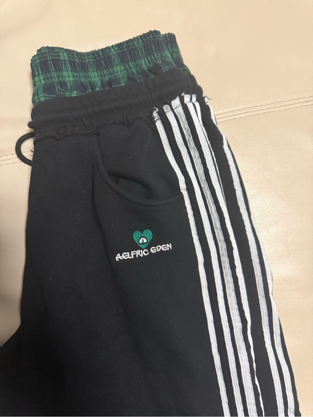 Aelfric Eden Black Jogger Pants Green Heart Logo